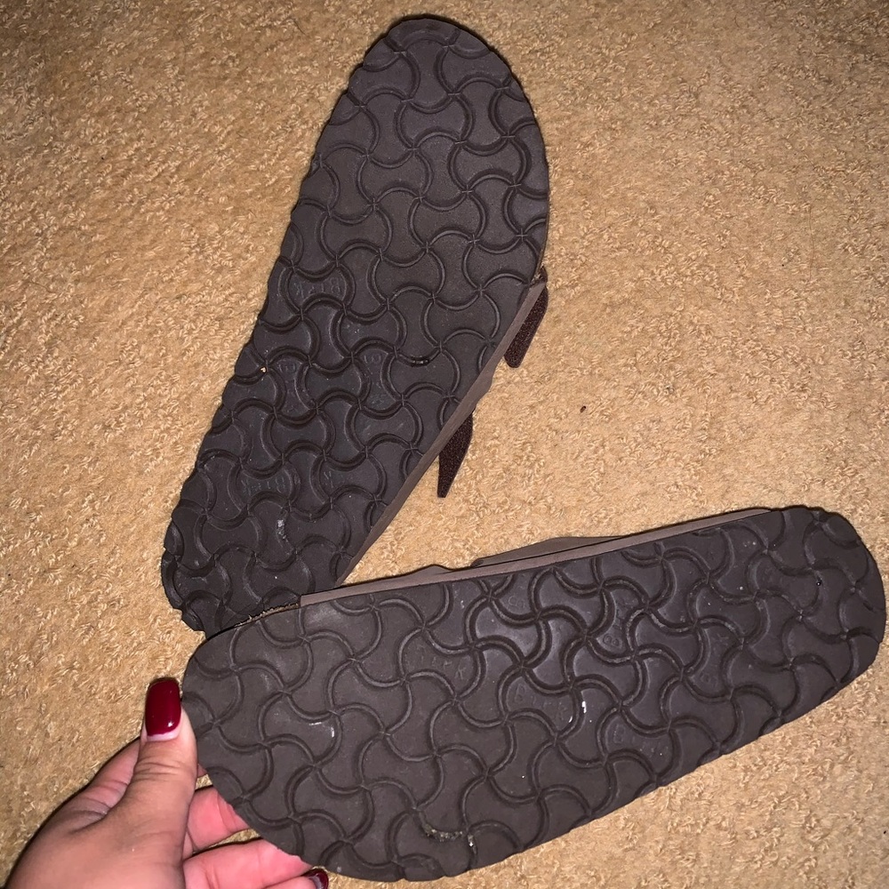 BIRKENSTOCKS - Picture 3 of 3